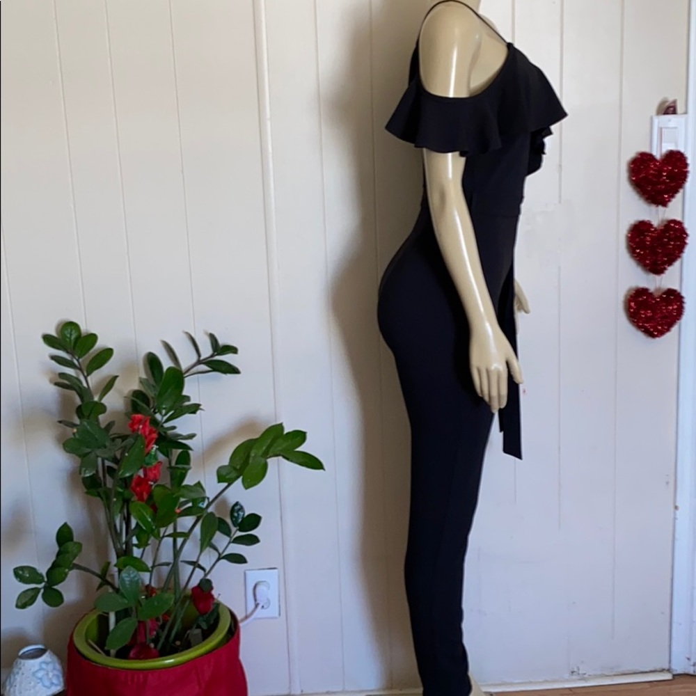 Jumpsuit - Picture 3 of 6